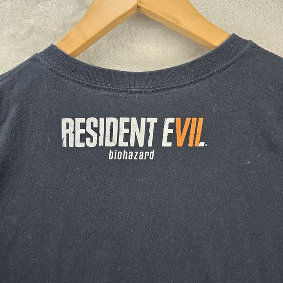 Capcom Resident Evil Biohazard PS4 2016 Game Promo Shirt Large Black Lootcrate - Picture 6 of 8